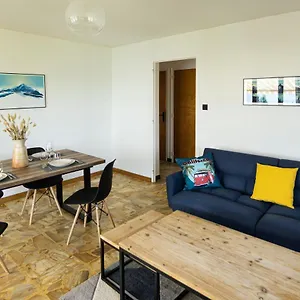 veyrier-du-lac-appartement-contemporain.hotels-rhonealpes.com/